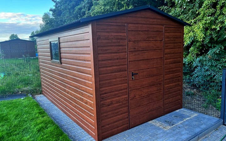 Gerätehaus 2,5 x 2,5 m  aus verzinktem Profil mit Fenster und Tür